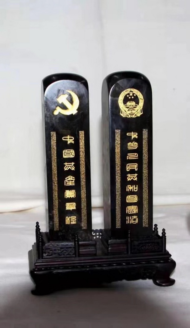 7657c36cfbee13931051140edd7985e.jpg